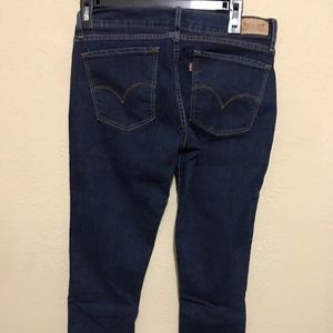 Levi skinny jeans